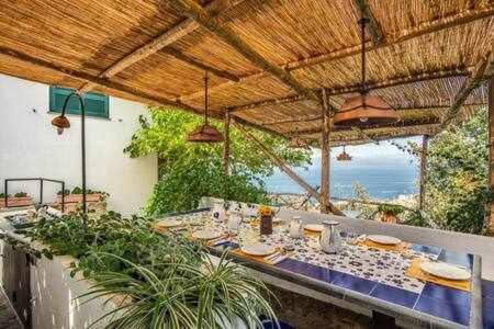 Gocce Villas - Sunshine Villa Маса Лубрензе Екстериор снимка